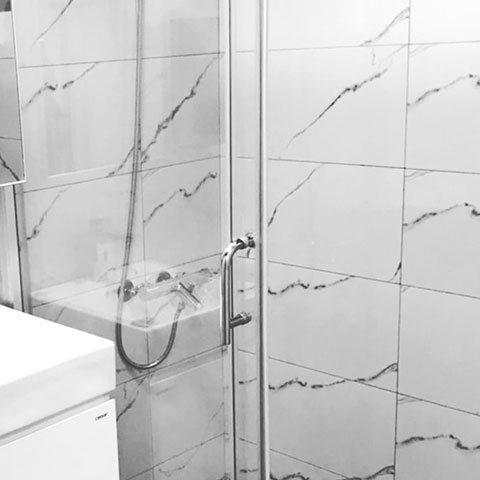 錦城企業(yè)社/臺(tái)南各種門(mén)窗買(mǎi)賣(mài)/淋浴拉門(mén)、玄關(guān)門(mén)..等